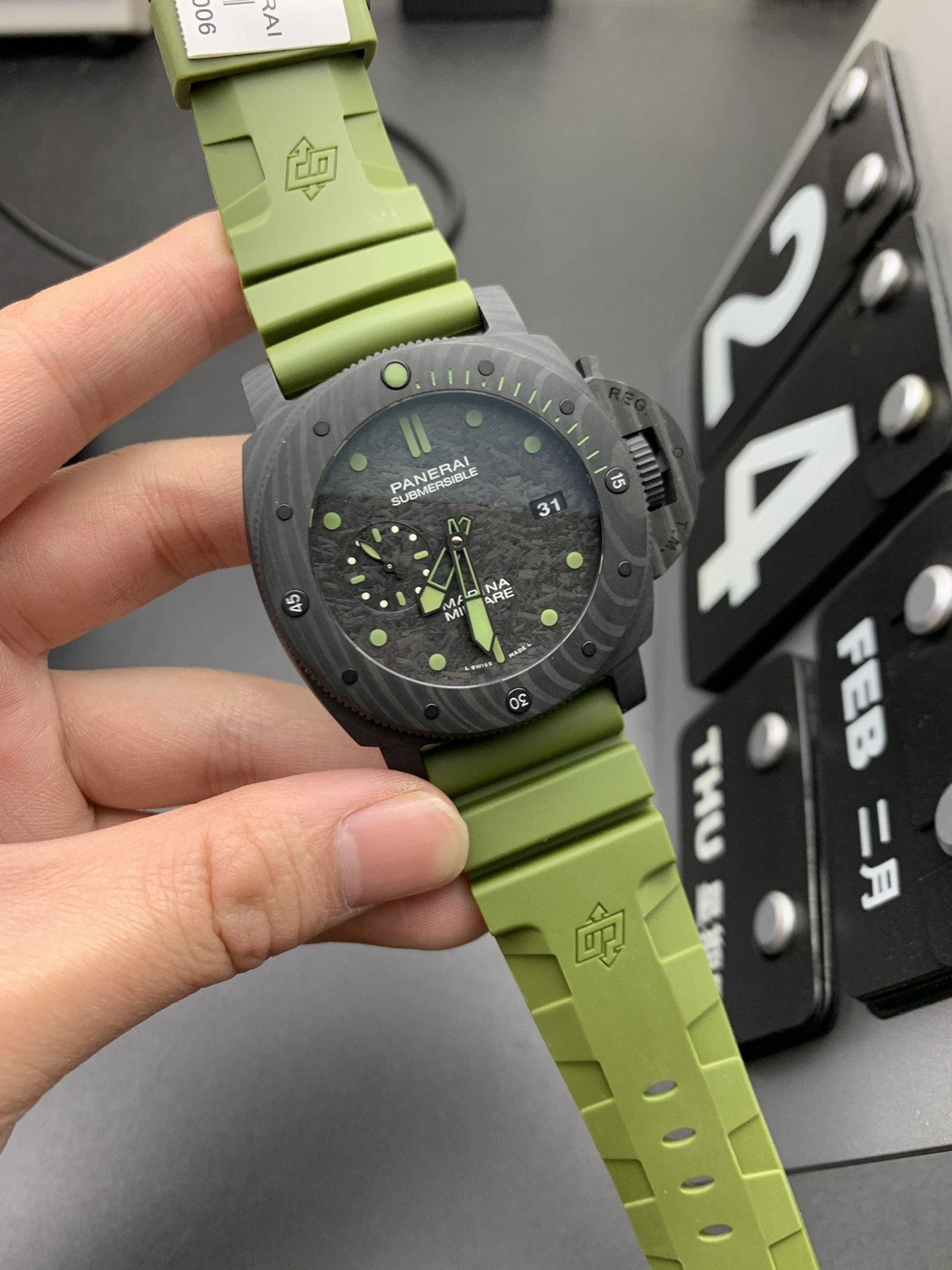 Minimalist CBD Factory Panerai Submersible Marina Militare Carbotech 47mm PAM00961 “COMSUBIN” 1:1 Super Clone – DDP.9010 Movement 412